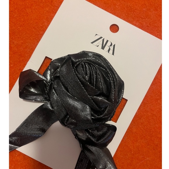 Zara silver silk blend floral scarf NWT - Picture 5 of 9